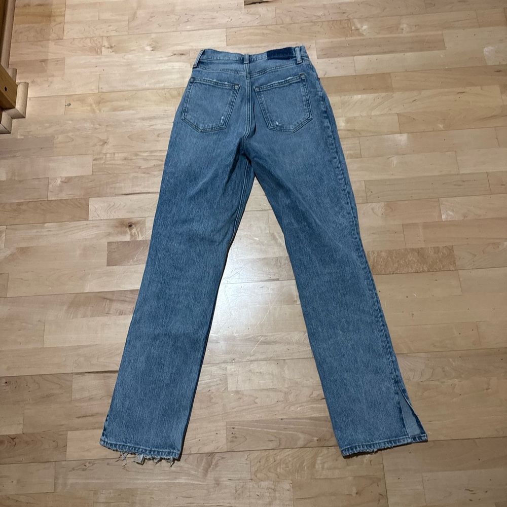 Abercrombie & Fitch Light Blue High-Rise Straight Jeans - Picture 10 of 11